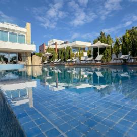 Vivo Mare Beachfront Villas - Seashell, hotel in Ayia Napa