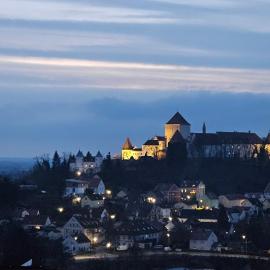 Wörth an der Donau में, होटल Ferienwohnung Schlossblick