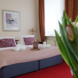 Hotel Sonex, khách sạn ở Częstochowa