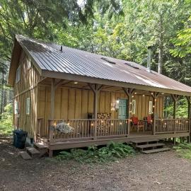Twin Maples | WiFi, River Access, BBQ, hotel a Packwood