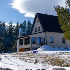 Vikend Kuća Mirko, hotel in Risovac