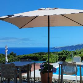 Refúgio dos Capelinhos - Villa e Suites, hotell i Norte Pequeno