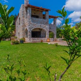 Villa Kamaraki، فندق في Patellárion