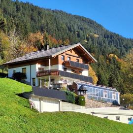 Ferienwohnung Angelina, Hotel in Bartholomäberg