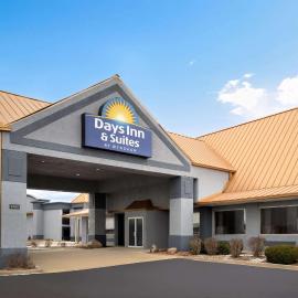Days Inn & Suites by Wyndham Kokomo, hotel in Kokomo