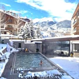 Family Luxury Private Apartments in 4 star SPA Resort St Ivan Rilski, Bansko, hotel v mestu Bansko