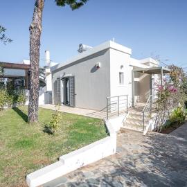Red Port Seaview House in Rafina, hotel a Rafina