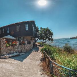 The Greek House, hotel in Ahtopol
