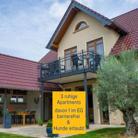 Dahem-Apartments - ruhig Parkplatz Rhein Main Gebiet gut erreichbar - 3 Apartments - barrierefrei mit Garten und Hund auf Anfrage -- 2 SZ Maisonette mit Balkon, -- 2 SZ mit Balkon