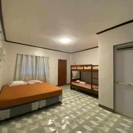 4A's Lodging, hotel sa Daanbantayan