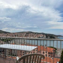 Appart 2 pièces - cabine 6 couchages BANYULS SUR MER BN130-C113, hotel in Banyuls-sur-Mer
