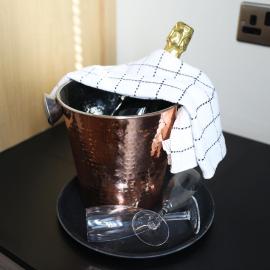 The Regent Motel & Bar, hotel a Rye