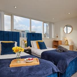 City Centre - Corporate & Family Stays - Parking, WiFi & Workspace, hotel v destinaci Central Station