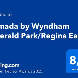 Ramada by Wyndham Emerald Park/Regina East，里賈納的飯店