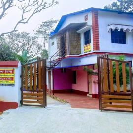 Entire ground flr & Lawn Jhargram Town, hôtel à Jhārgrām
