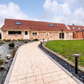 Amazing Home In Ledinghem With Wifi