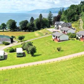 Ash, Birch and Rowan Self Catering Cabins, Hotel in Onich