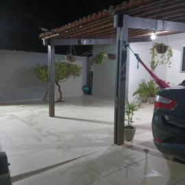 Holiday Home, hotel a Extremóz