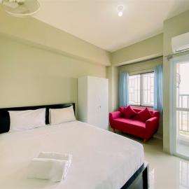 Warm and Homey Studio at Royal Sentul Park Apartment By Travelio