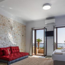 Chryssi 01, Stylish Seaside Spot in the Heart of Rethymno, ξενοδοχείο στο Ρέθυμνο Πόλη