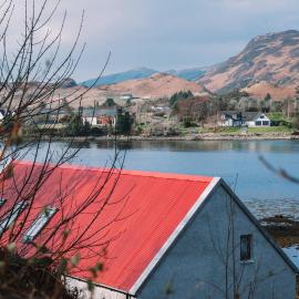 An Dòbhran - luxury self-catering, hotel a Dornie