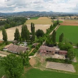 AGRITURISMO LE CORTI DELLA GUALDANA, hotel v destinácii Voghera