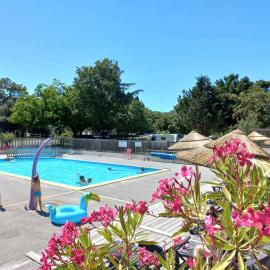Camping maeva Respire Parfums d'Eté, hotel in Jard-sur-Mer