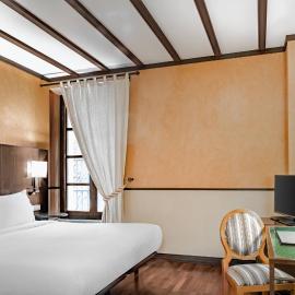 AC Hotel Ciudad de Tudela by Marriott, hotel v destinaci Tudela