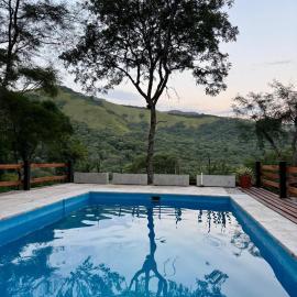 Mis Cabañas La Misión, hotel Saltában