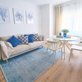 Beautiful NEW Apartment Near The Beach, готель у місті Бенікарло