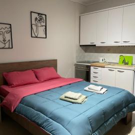 Cosy studio with view and parking, hotel em Serres