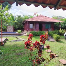 Villa Guayacanes Forest، فندق في Chachagua
