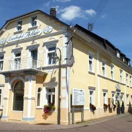 Landhotel Adler, hotel a Selters