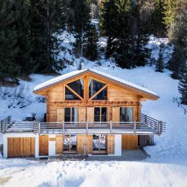 Chalet 18 îles Luxury chalet With Sauna La Tzoumaz, hotel en Riddes