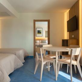 The Blue Apartments - Adults Only, hotel em San Antonio