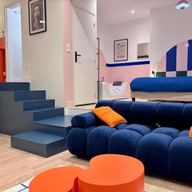 Appartement Thème Années 60' l Baignoire Jets l Clim l Netflix, hotel di Castres