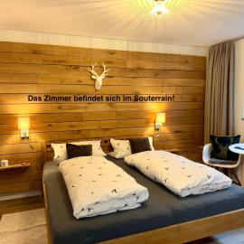Hirschzimmer & Strandzimmer – hotel w mieście Utting am Ammersee