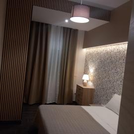 DONNA MELA apartments, hotel u gradu 'Barcellona Pozzo di Gotto'