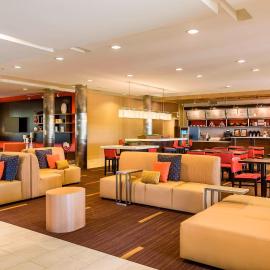 Courtyard by Marriott Kalamazoo Portage, hôtel à Portage