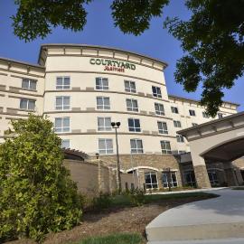 Courtyard by Marriott Asheville Airport, hôtel à Arden