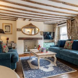 Eilmers Cottage - Beautiful 4BD in Malmesbury!