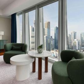 JW Marriott Hotel Frankfurt، فندق في فرانكفورت ماين