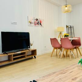 LOFT 3 - Space & Conform Close To Center