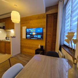 Cosy appartement Embrun centre, hotel v destinaci Embrun