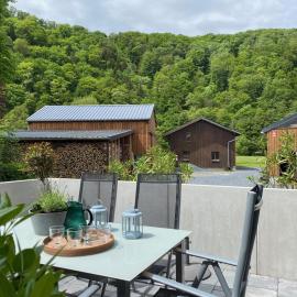 Waldblick - 4-star holiday home in Ouren، فندق في بورج ريولاند