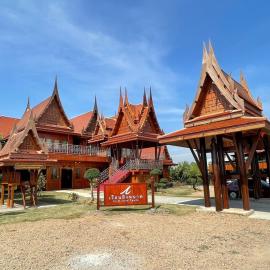Ruen Singhanat Cafe & Resort, hotel in Ban Lum Thonglang (2)