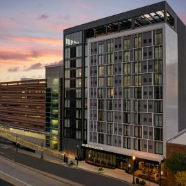 AC Hotel by Marriott St. Louis Clayton, hotel em Clayton