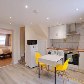 House with 3 Ensuite Bedrooms and a Private Garden, hotel in Oxford