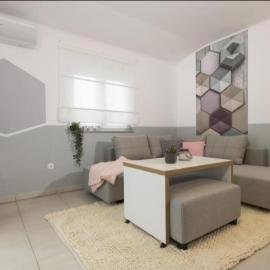 Jela Apartments, ξενοδοχείο σε Vrsi