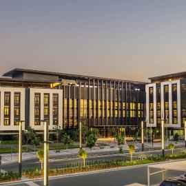 La Ville Hotel & Suites CITY WALK Dubai, Autograph Collection, hotel i Dubai